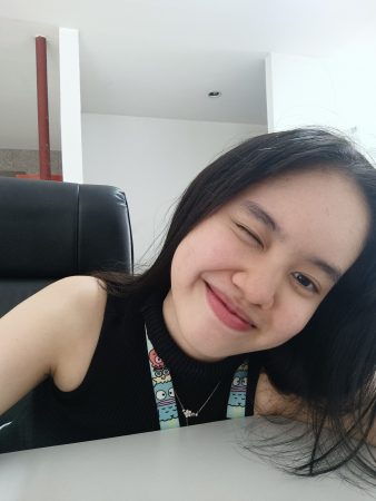 Ms. Waratchaya Siriwarapong
